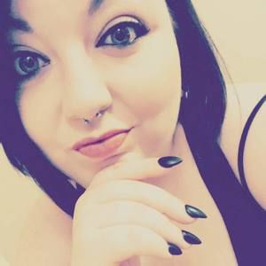 Meet your Posher, Crysta